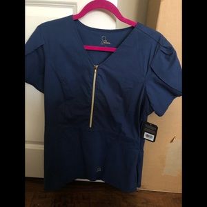 NWT Jaanuu Classic Tulip scrub